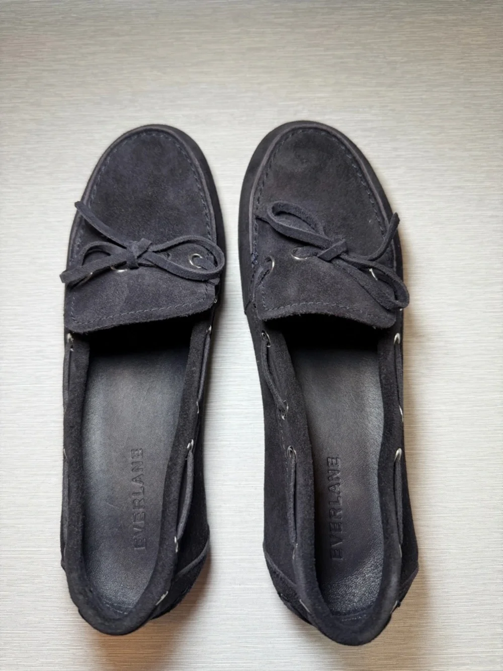Everlane Women’s Suede Boat Shoes Dark Navy Size 7 NWB